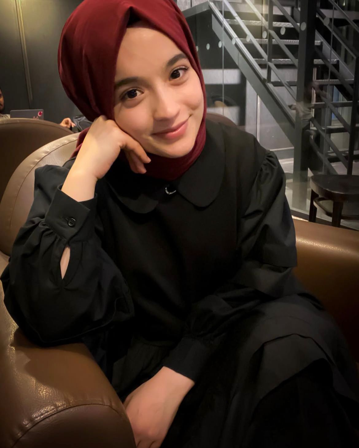 Çiftlikköy Cömert Kadın Escort Bayan Serpil