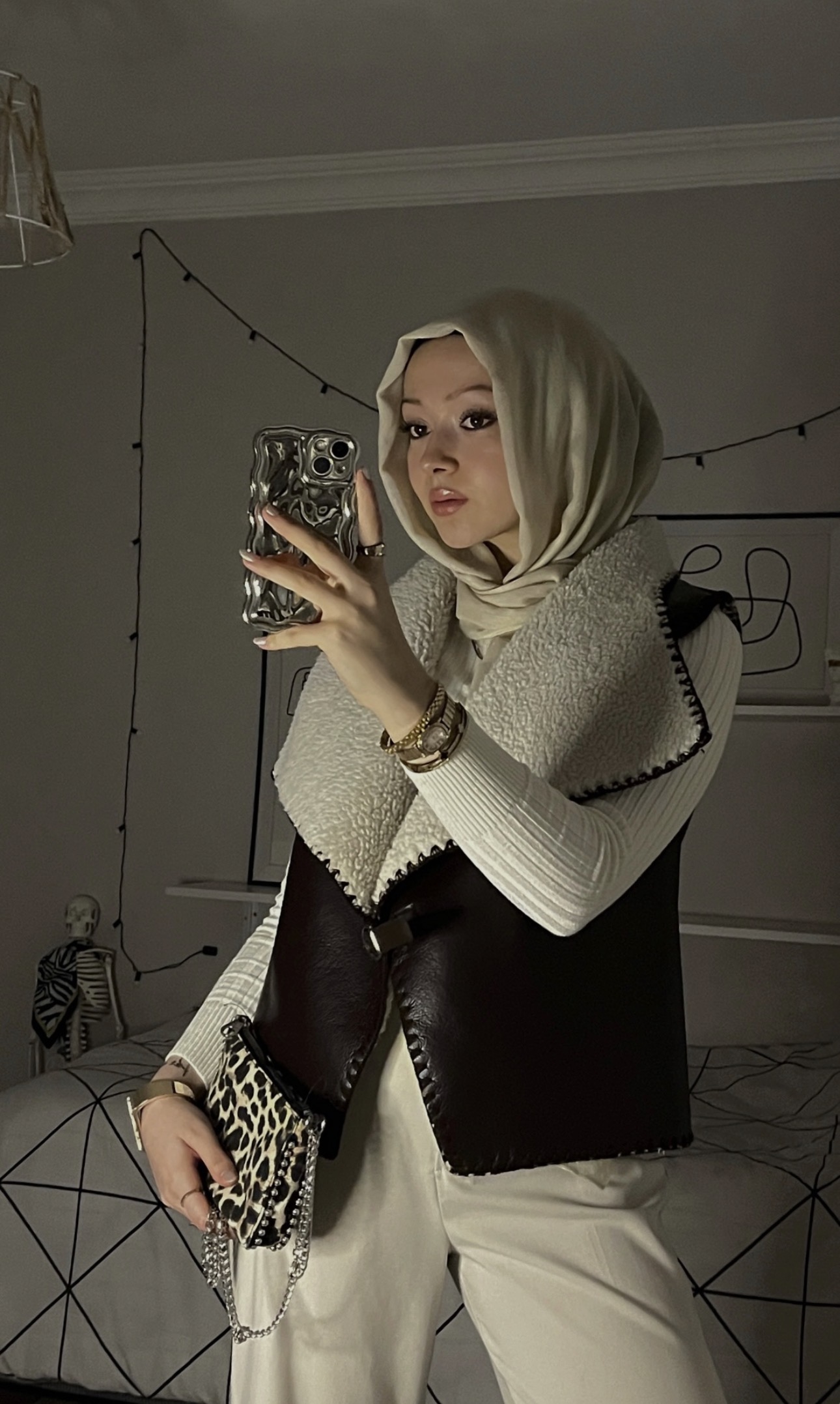 Büyükkarıştıran İleri Görüşlü Kadın Escort Feyza