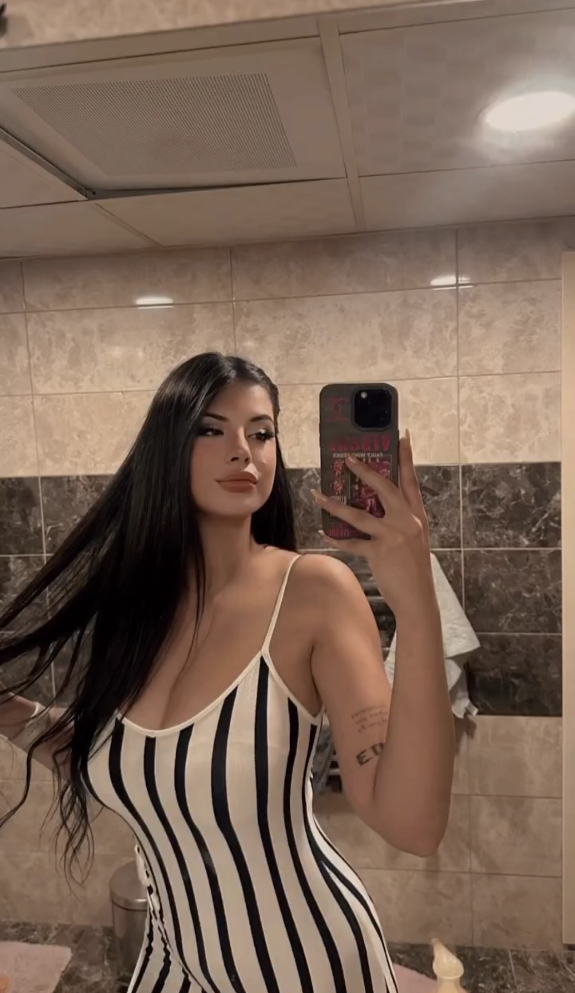 Yenitaşlı Cimcif Escort Reyhan