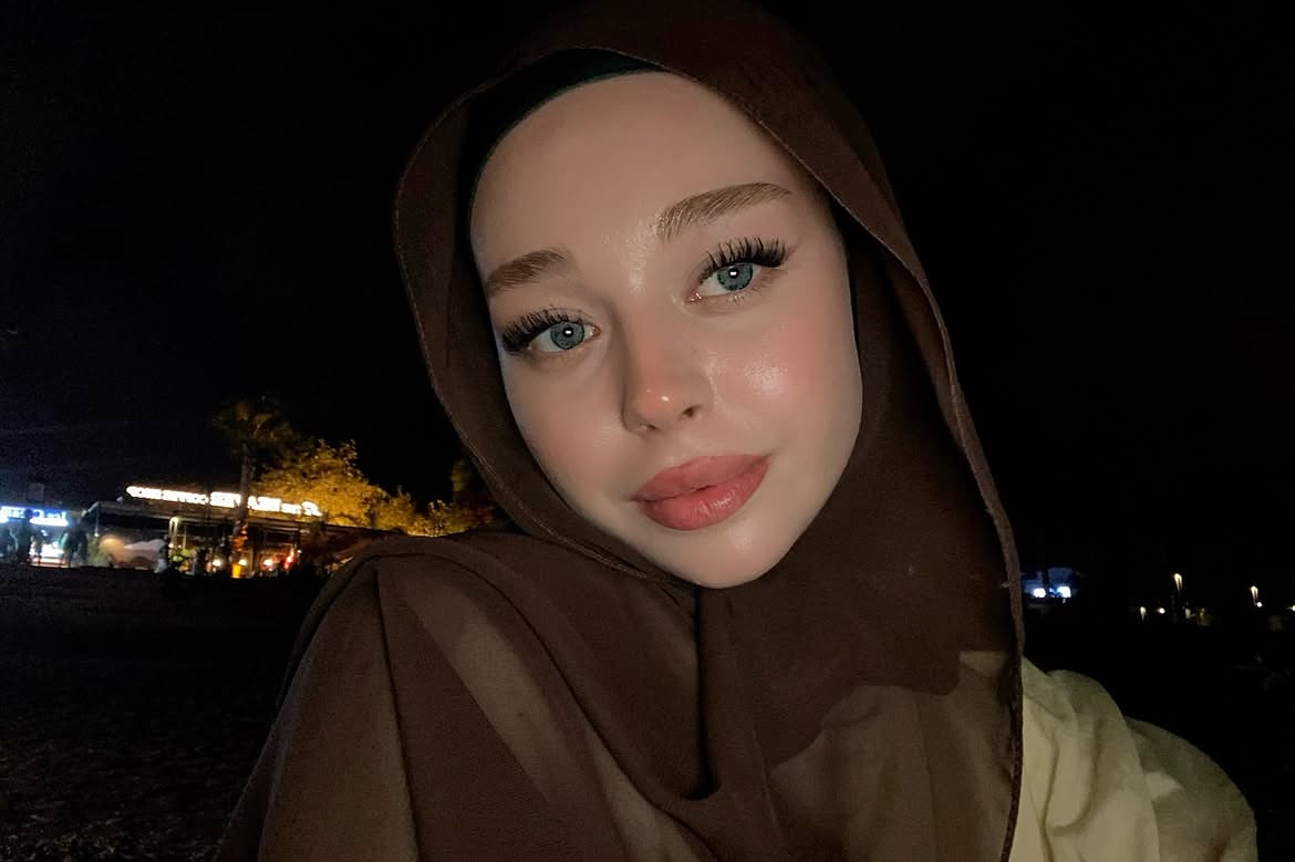Evrensekiz Güler Yüzlü Bayan Escort Bayan Selin